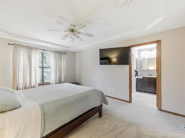 1432 Country Meadows Drive, Bedford, TX 76021