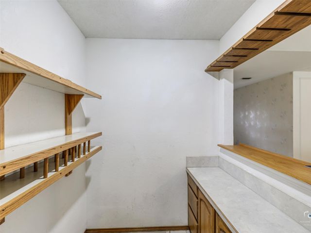 1432 Country Meadows Drive, Bedford, TX 76021