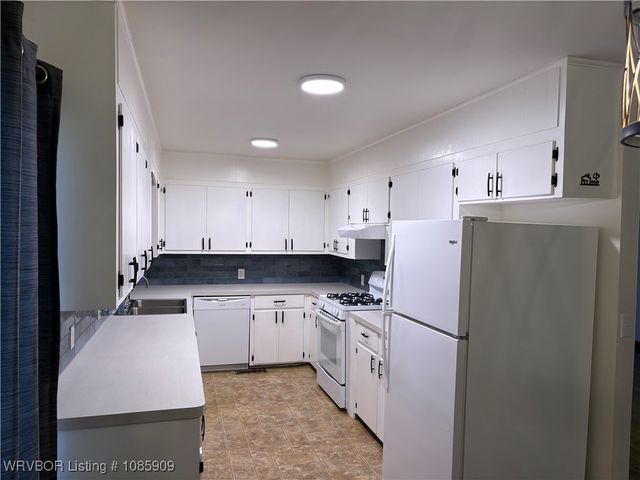 254 Main Street, Alma, AR 72921