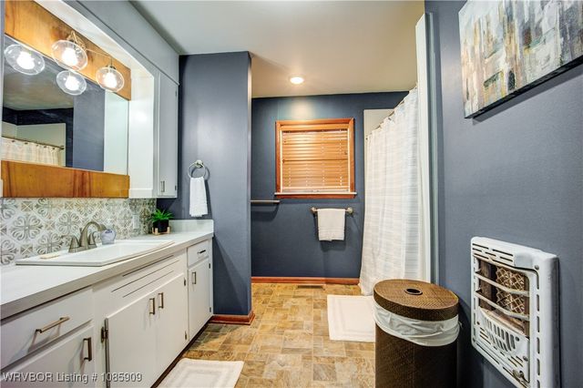 254 Main Street, Alma, AR 72921