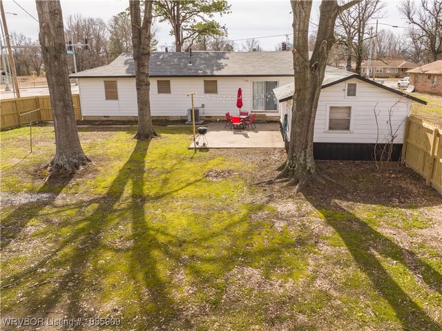 254 Main Street, Alma, AR 72921