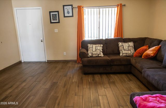 4439 W RANCHO Drive, Glendale, AZ 85301