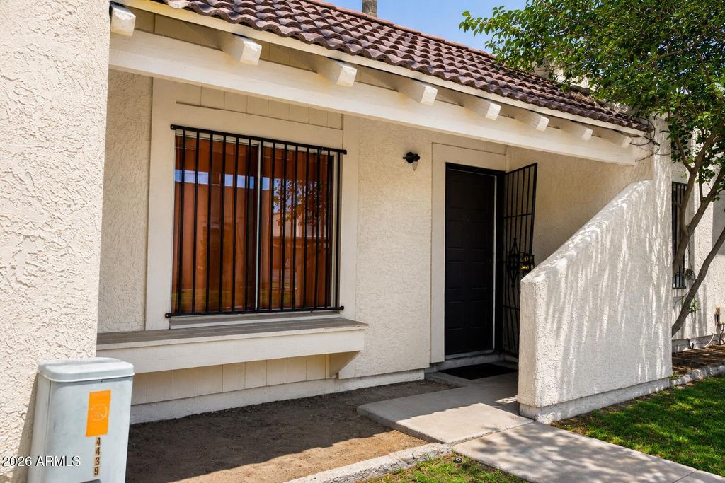 4439 W RANCHO Drive, Glendale, AZ 85301 — photo 3