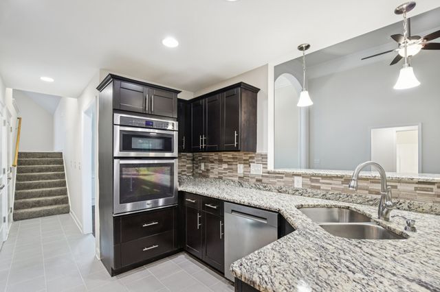 303 Cedar Hollow Ct, Lebanon, TN 37087