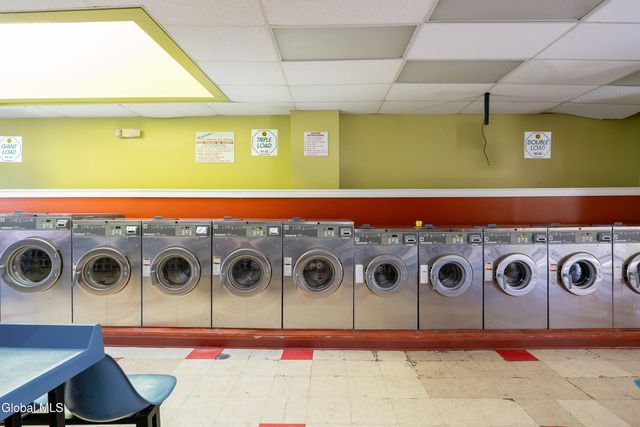 654 2nd Avenue, Troy, NY 12182