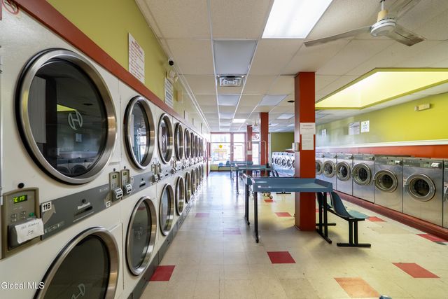 654 2nd Avenue, Troy, NY 12182