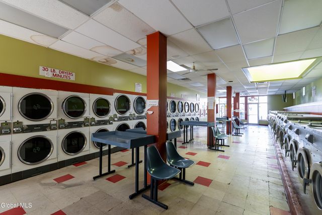 654 2nd Avenue, Troy, NY 12182