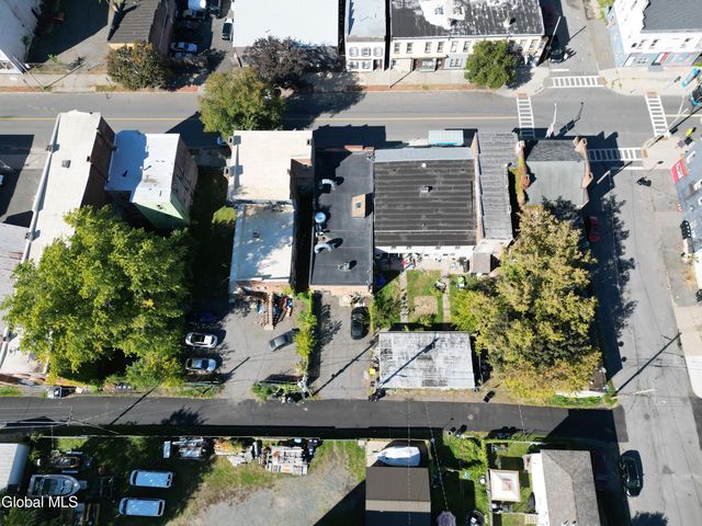 654 2nd Avenue, Troy, NY 12182