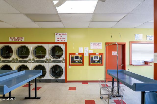 654 2nd Avenue, Troy, NY 12182