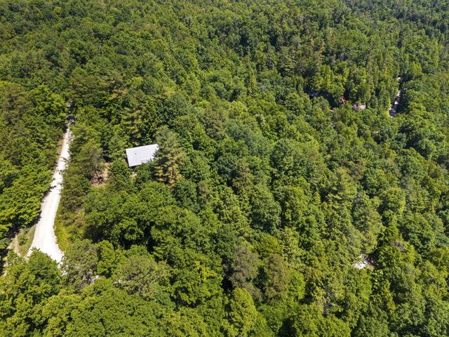 611 Paradise Drive, Rogers, KY 41365