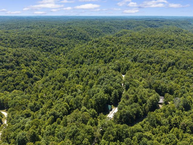 611 Paradise Drive, Rogers, KY 41365