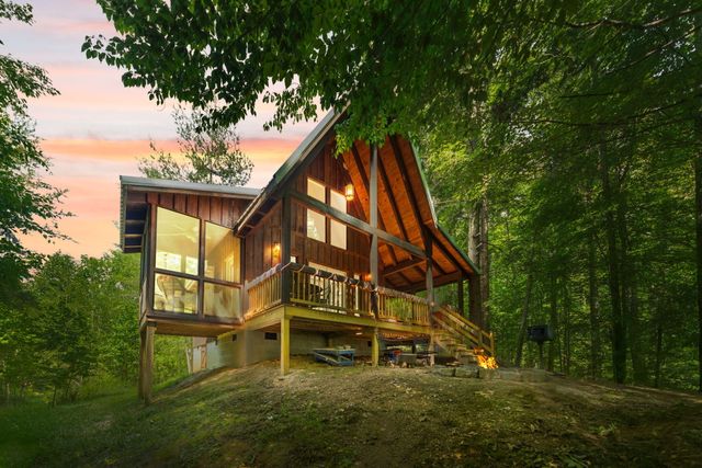 611 Paradise Drive, Rogers, KY 41365