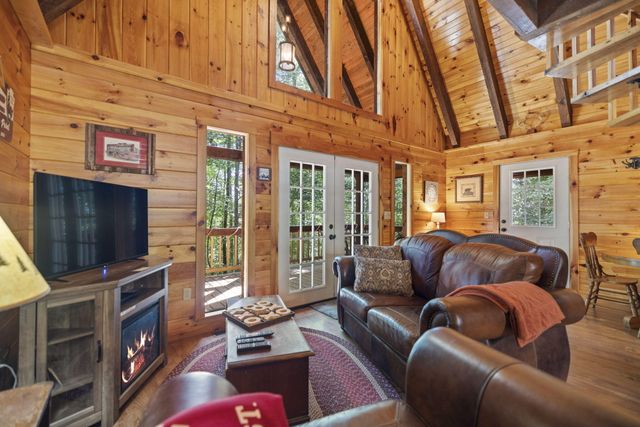 611 Paradise Drive, Rogers, KY 41365