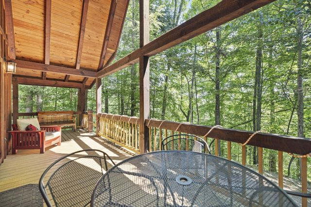 611 Paradise Drive, Rogers, KY 41365