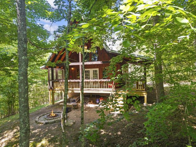 611 Paradise Drive, Rogers, KY 41365