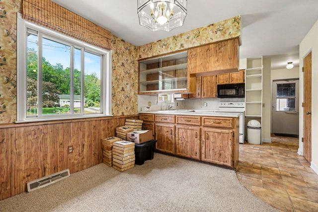4896 Sequoia Drive Se, Cascade Twp, MI 49512
