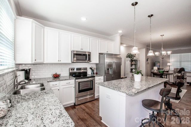 308 Linestowe Drive, Belmont, NC 28012