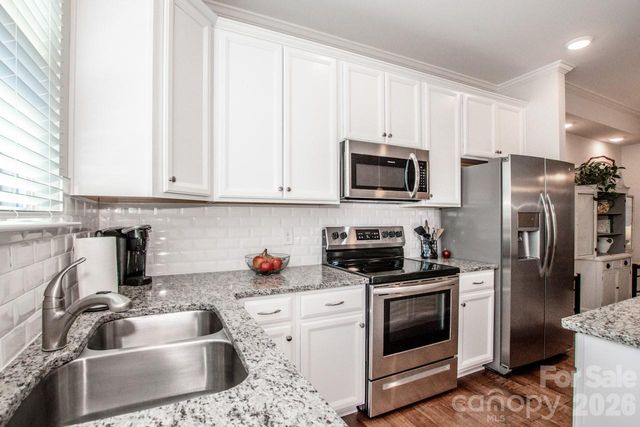 308 Linestowe Drive, Belmont, NC 28012