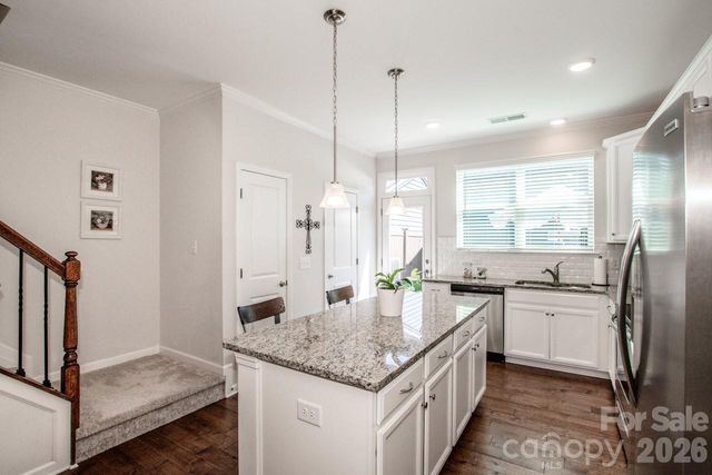 308 Linestowe Drive, Belmont, NC 28012