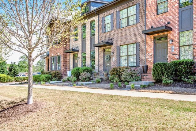 308 Linestowe Drive, Belmont, NC 28012