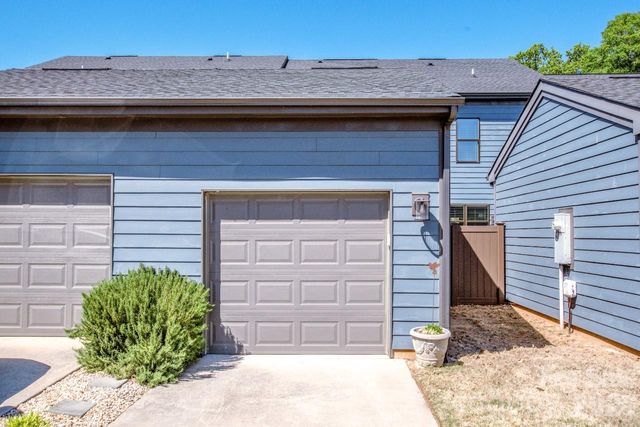 308 Linestowe Drive, Belmont, NC 28012