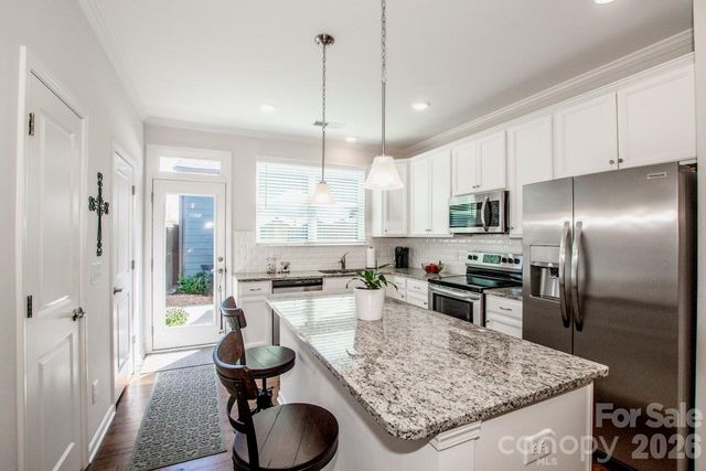 308 Linestowe Drive, Belmont, NC 28012