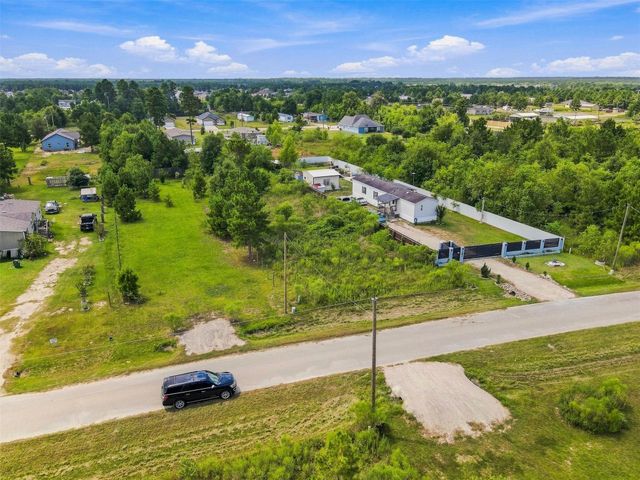 307 Road 5118, Cleveland, TX 77327