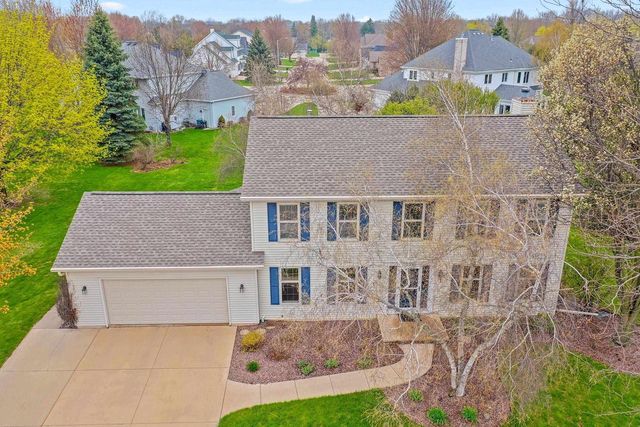 228 BOSWORTH LANE, Neenah, WI 54956
