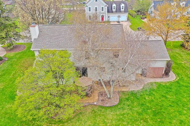 228 BOSWORTH LANE, Neenah, WI 54956