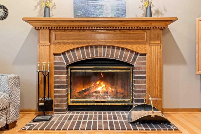 228 BOSWORTH LANE, Neenah, WI 54956