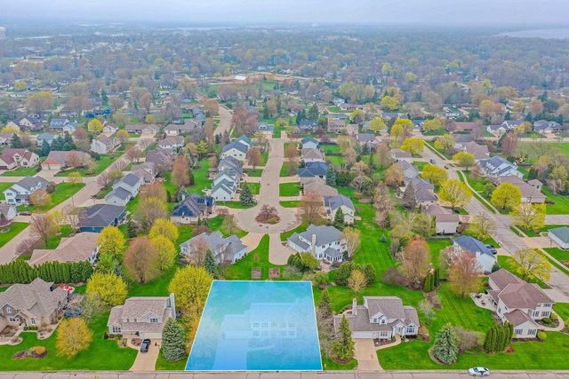 228 BOSWORTH LANE, Neenah, WI 54956