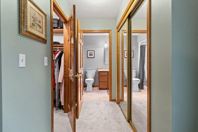 228 BOSWORTH LANE, Neenah, WI 54956