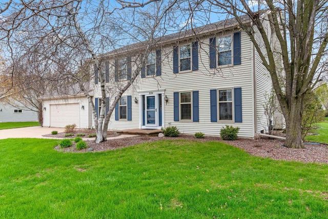228 BOSWORTH LANE, Neenah, WI 54956