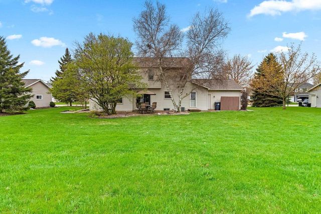 228 BOSWORTH LANE, Neenah, WI 54956