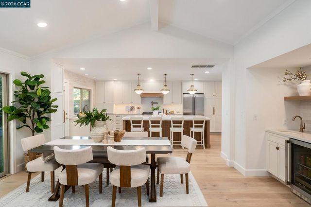 2003 Saint George Rd, Danville, CA 94526