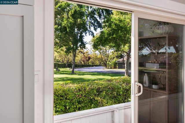 2003 Saint George Rd, Danville, CA 94526