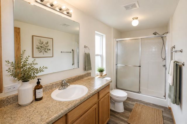 1818 N Grady Ln, Spokane Valley, WA 99016