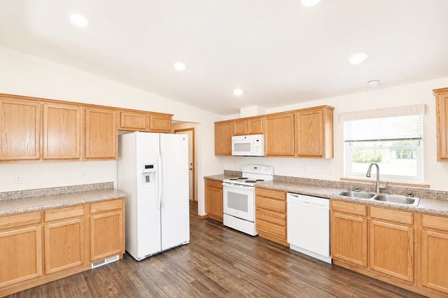 1818 N Grady Ln, Spokane Valley, WA 99016