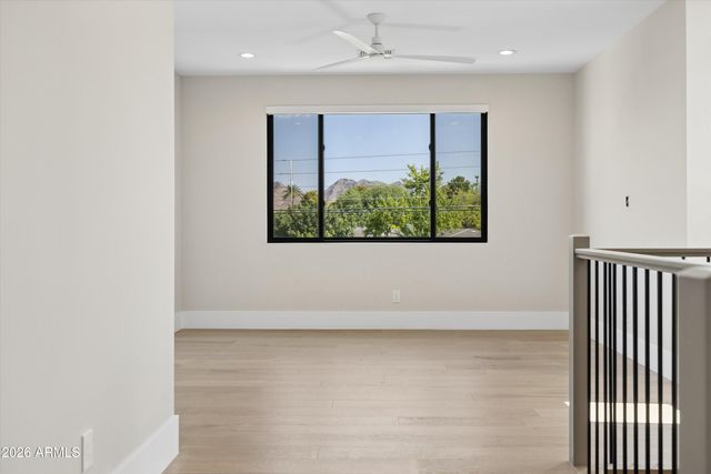 4010 E HAZELWOOD Street, Phoenix, AZ 85018