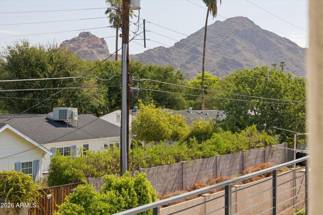 4010 E HAZELWOOD Street, Phoenix, AZ 85018