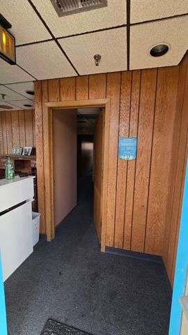 17710 Oak Park Avenue, Tinley Park, IL 60477