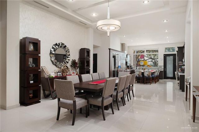 809 Rio Grande Drive, Mission, TX 78572