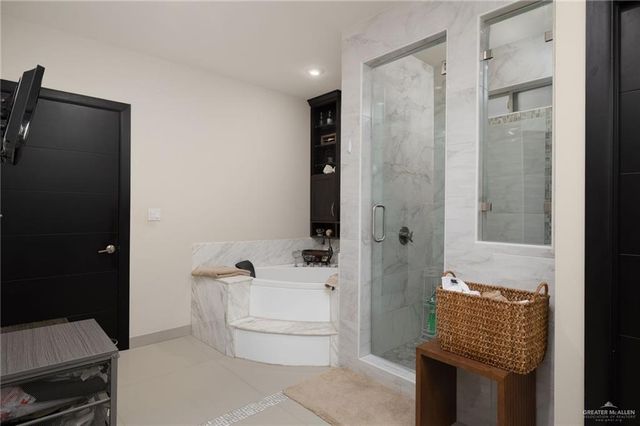 809 Rio Grande Drive, Mission, TX 78572