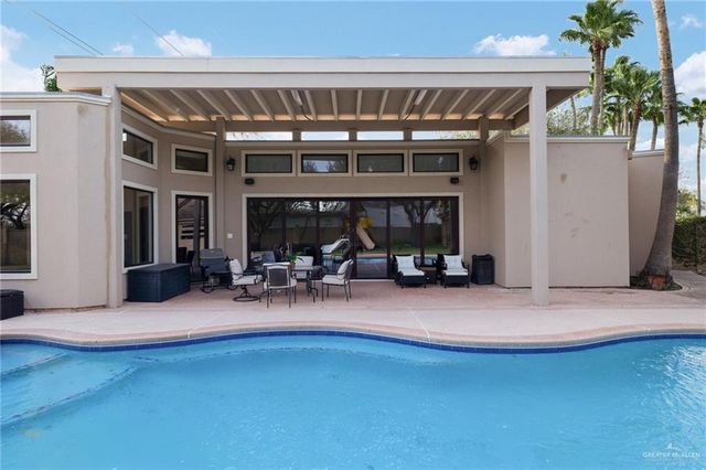 809 Rio Grande Drive, Mission, TX 78572