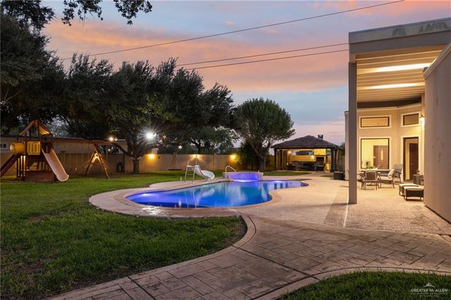 809 Rio Grande Drive, Mission, TX 78572