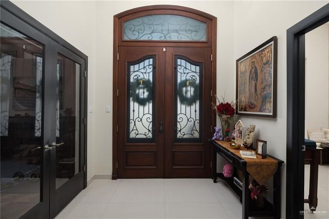 809 Rio Grande Drive, Mission, TX 78572