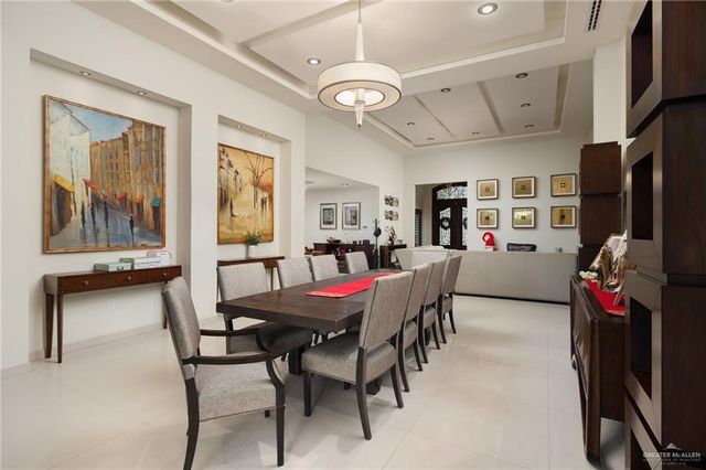 809 Rio Grande Drive, Mission, TX 78572