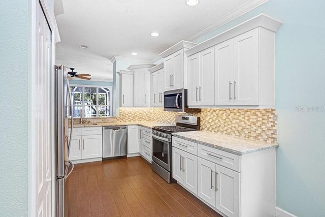 9513 WEST PARK VILLAGE DRIVE, Tampa, FL 33626