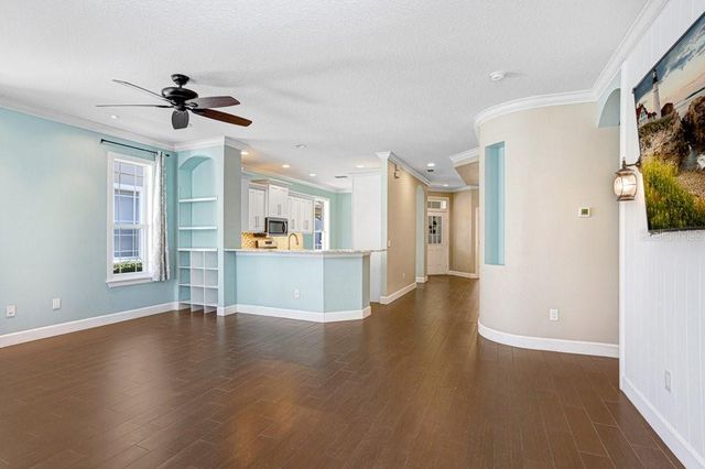 9513 WEST PARK VILLAGE DRIVE, Tampa, FL 33626