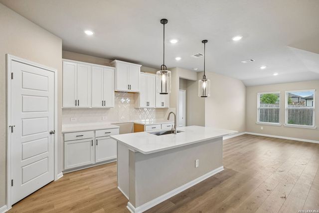1222 Nikos Hollow, San Antonio, TX 78245